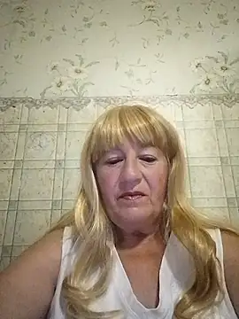 EmmaSwan555 live