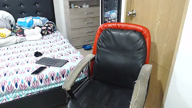 kylie_switch2 live