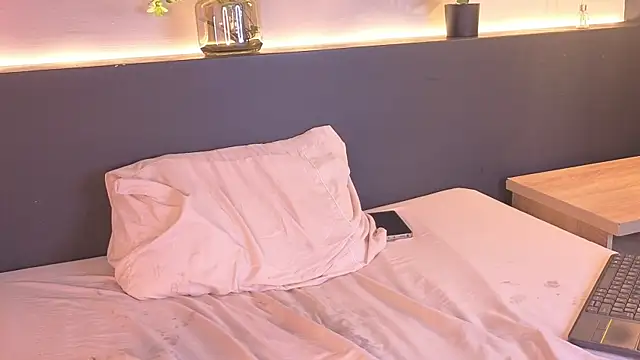 Levanna_1 live