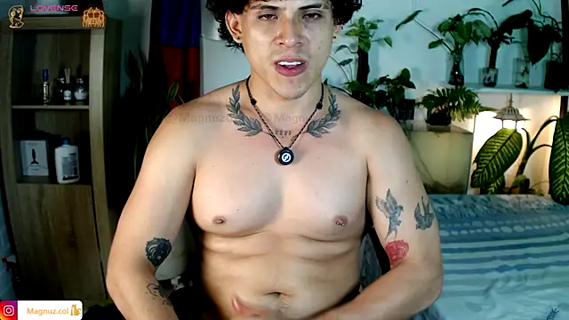 Magnuz_Col live