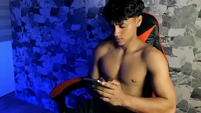 ZYZZ1312 live