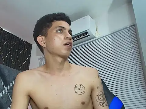 cameron_lux77 live