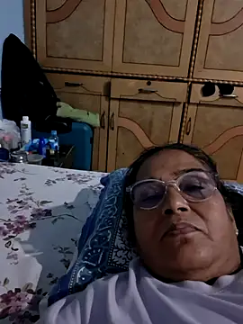Priya-696 profile