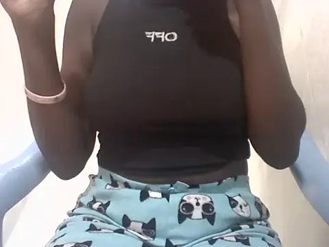 petite46 live
