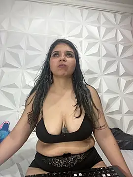 Halanna_s live