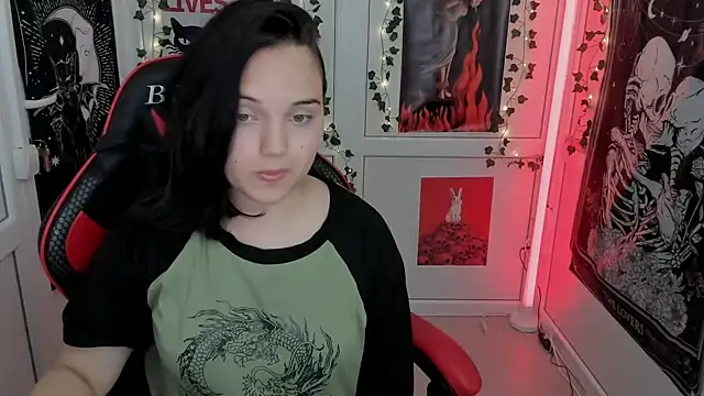 Caroline_cutte live