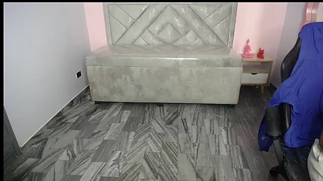 LauraKail_ch live