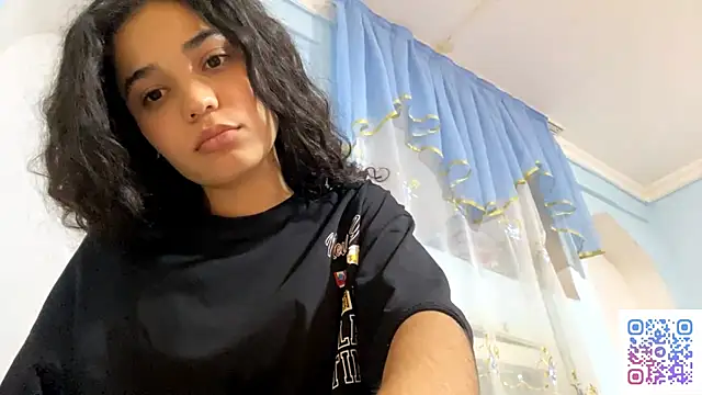 RitaPerry live