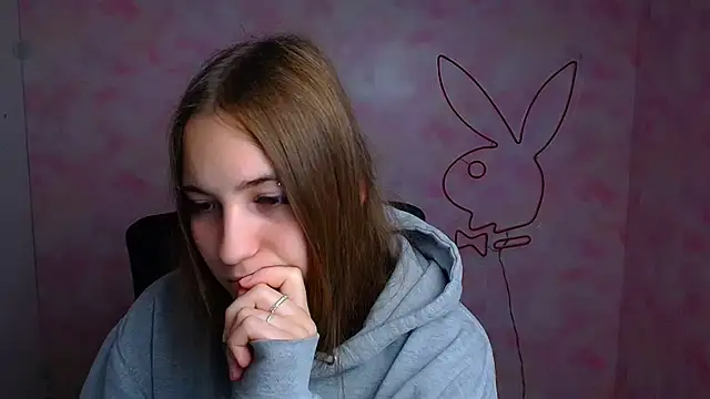 Holly_Mooon_ live