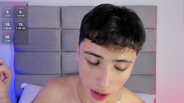 JoshClaarktt live
