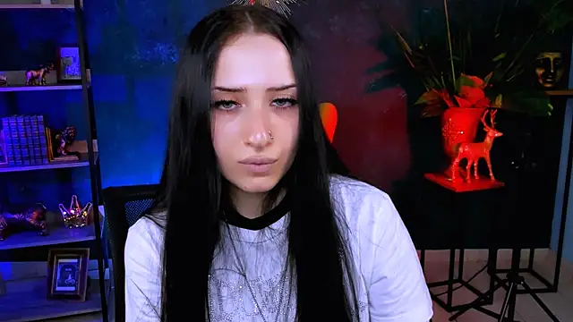 MonicaLowes live