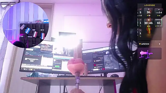 NinaBloom_ live