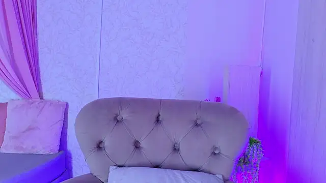 MelissaGill_ live