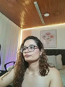 Rose_Thompson1 live