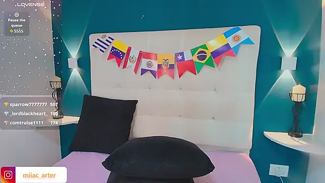 MiaaCarter_ live