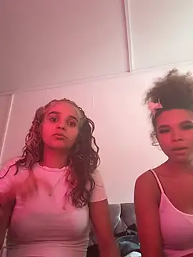 Kayla19XX live
