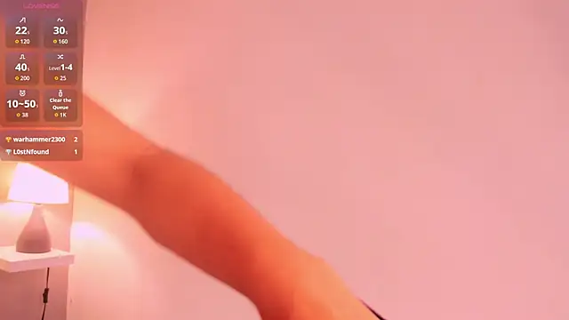 Kylie_Mckenzie live