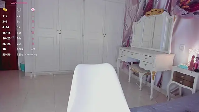 arianaacarter live