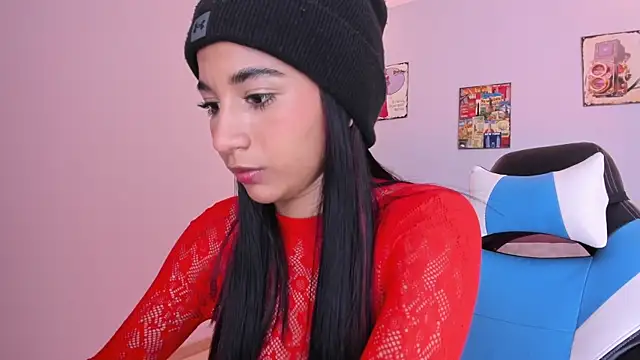 Emily_bruss live