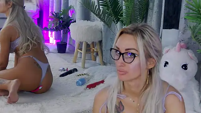 IsabelleEthan live