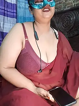 Tanisha-Chy live