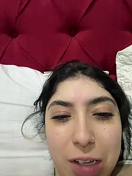 Lucy_Anall_ live