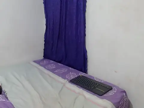 staicy_white_19 live