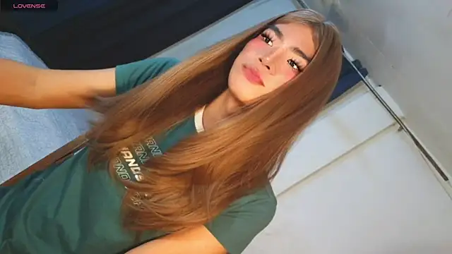 Sasha_blade live