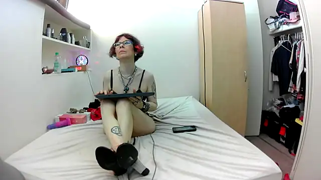 Empress_Lilith live