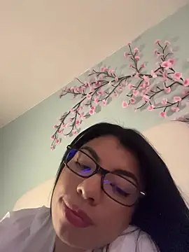 Miaparkerss_ live