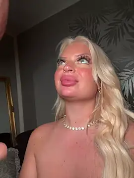 _Lilly_angel live