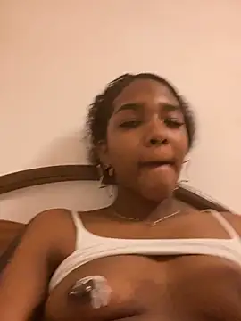 -Brittany- live