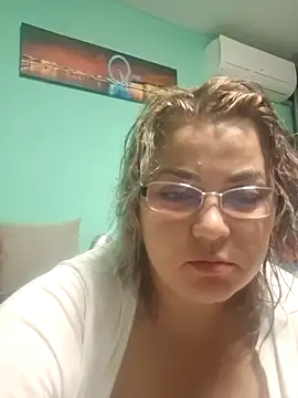 nikoleadina live