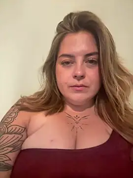 NaomiDizUK live