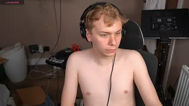 scottishtwink01 live