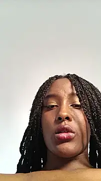 yara-ebony live