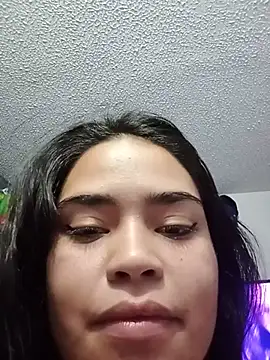 Violett_Cinnamon live