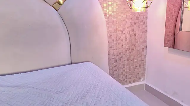 celestte_sm live