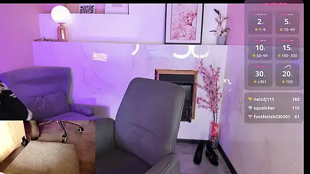Alexandra_Kind live