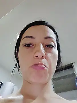 Megann_Love30 live