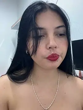 Valeria_allurin live