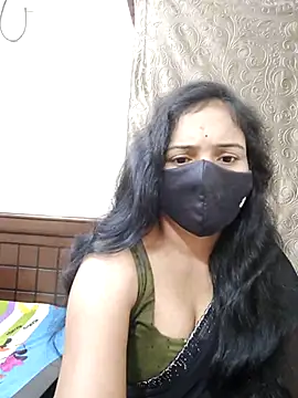 Keerthi-Telugu live