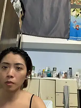 Minee1202 live