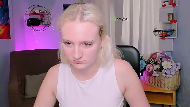 madam_uliis live