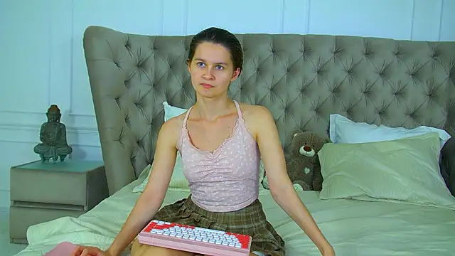 JuliettaTiffani live