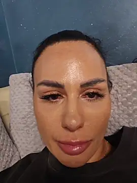 KatiaDivine live