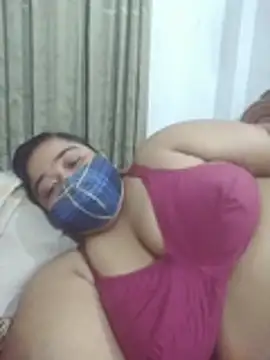 momo_loves live