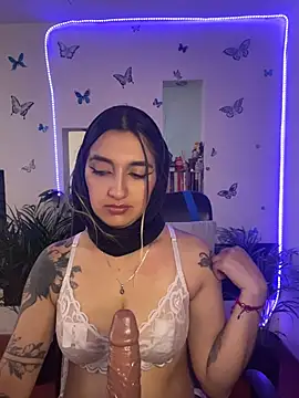 Lia-mitch live