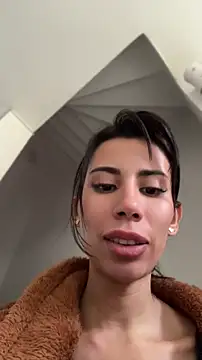 AlmaSajor_ live