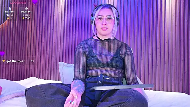 GabyRose9 live